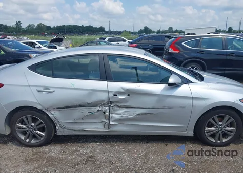 2018 Hyundai Elantra Sel z USA, uszkodzony, nr VIN 5NPD84LF2JH300709